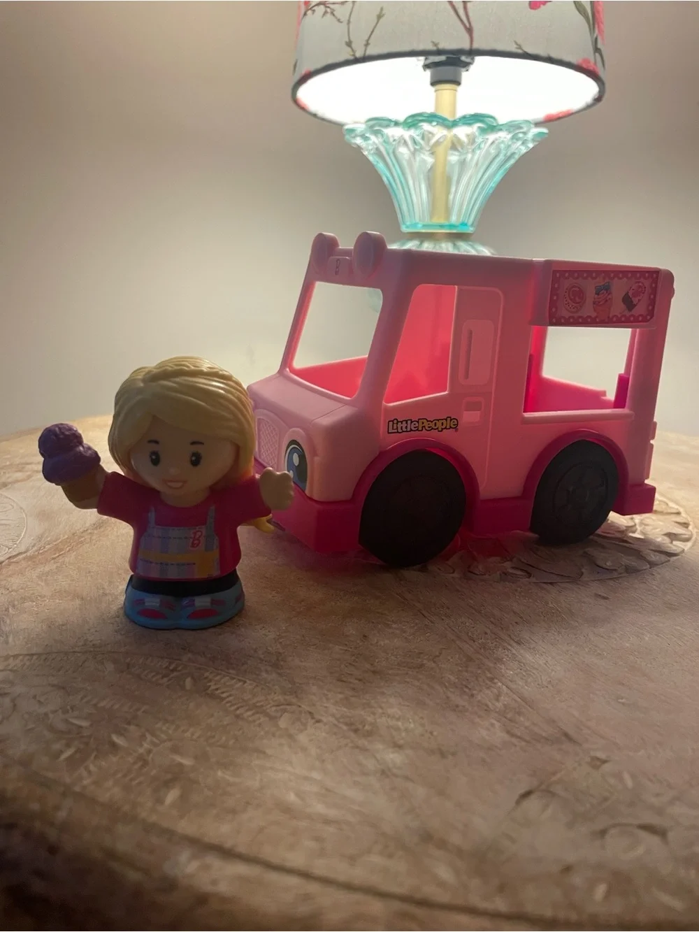 Fisher-Price Little People Barbie Ice Cream Truck Set